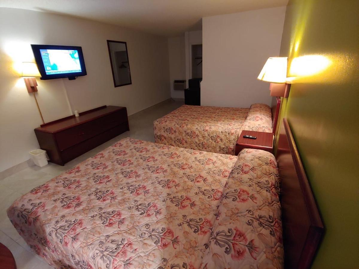 Relax Inn Silver Springs Esterno foto